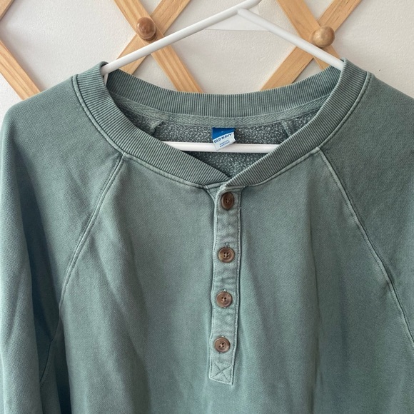 Old Navy Green Long Sleeve Henley sweatshirt - Picture 4 of 5